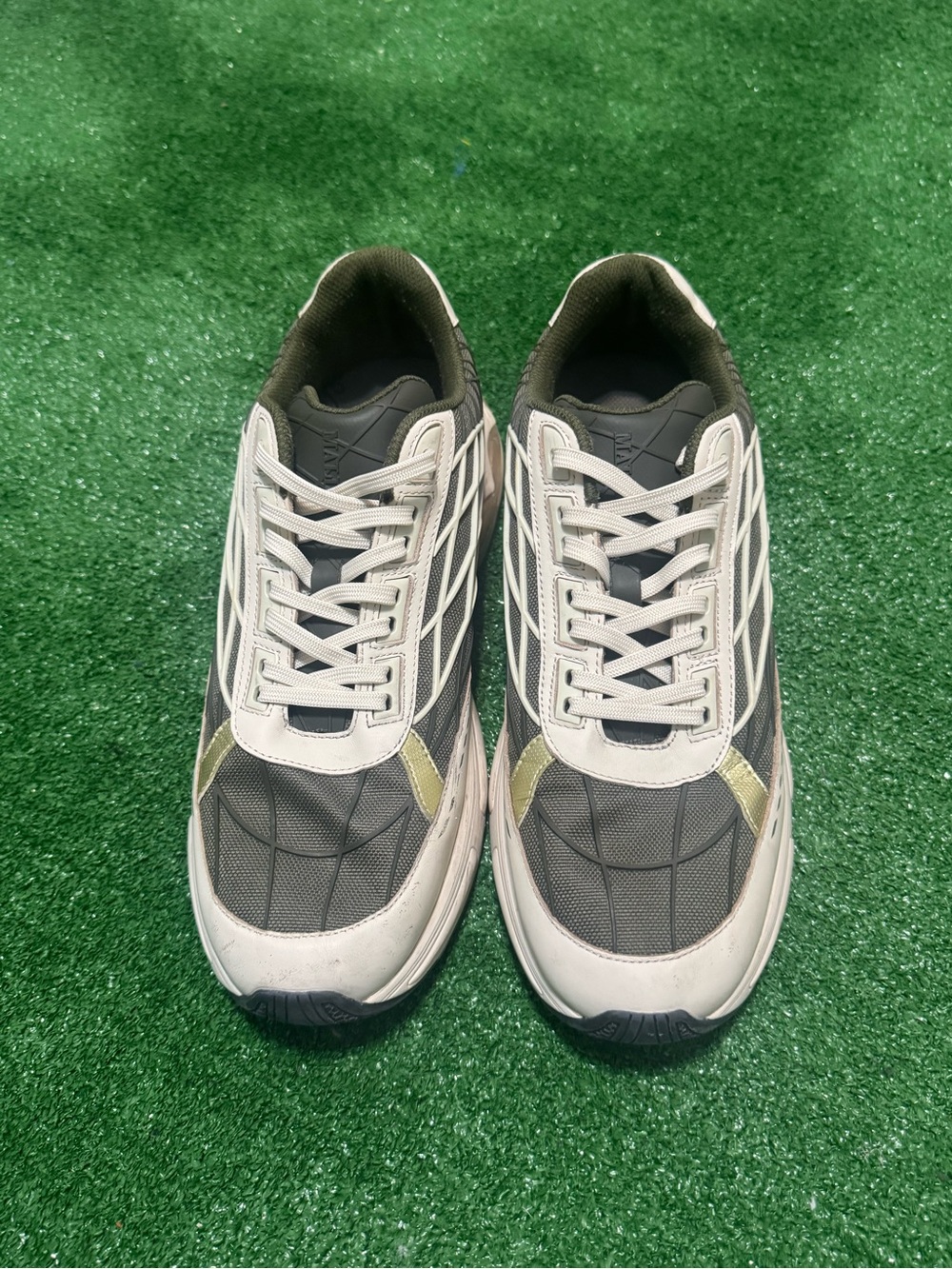 Mallet London Trainers Size 13